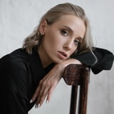Натали Моис