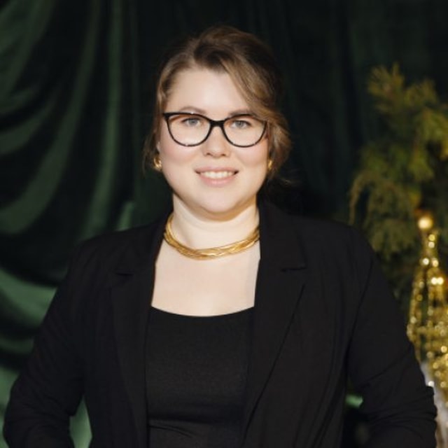Ася Кустова