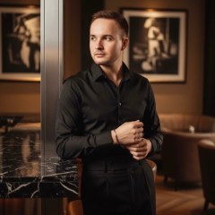 Дмитрий Романенко