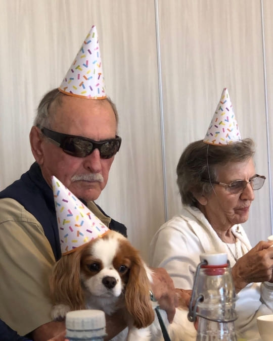 составляем список гостей