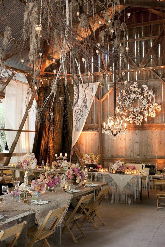 barn-wedding-decorations