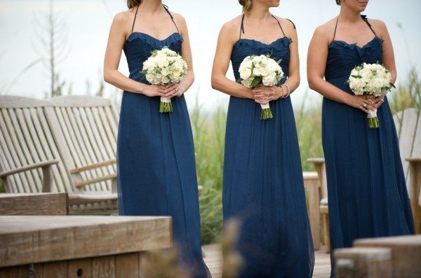 Лук подружки невесты: глубокий синий