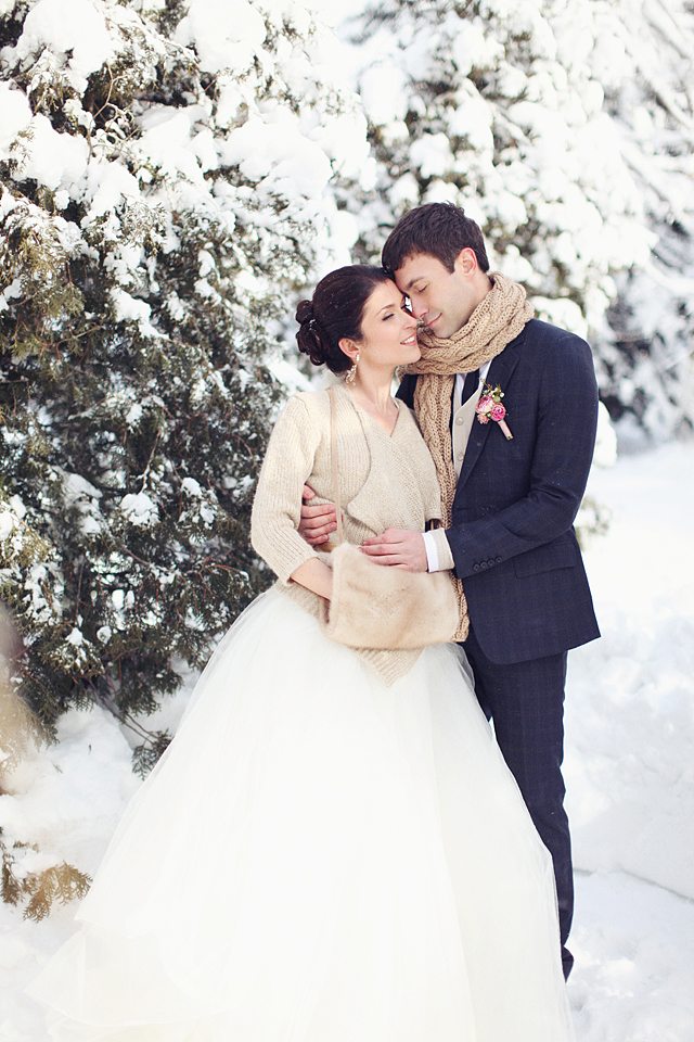 Зимние искры чуда: свадьба Сергея и Ольги