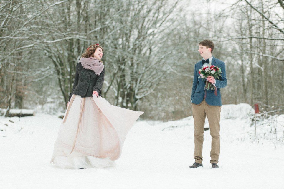 Зимние невесты: 22 незабываемых образа для вдохновения