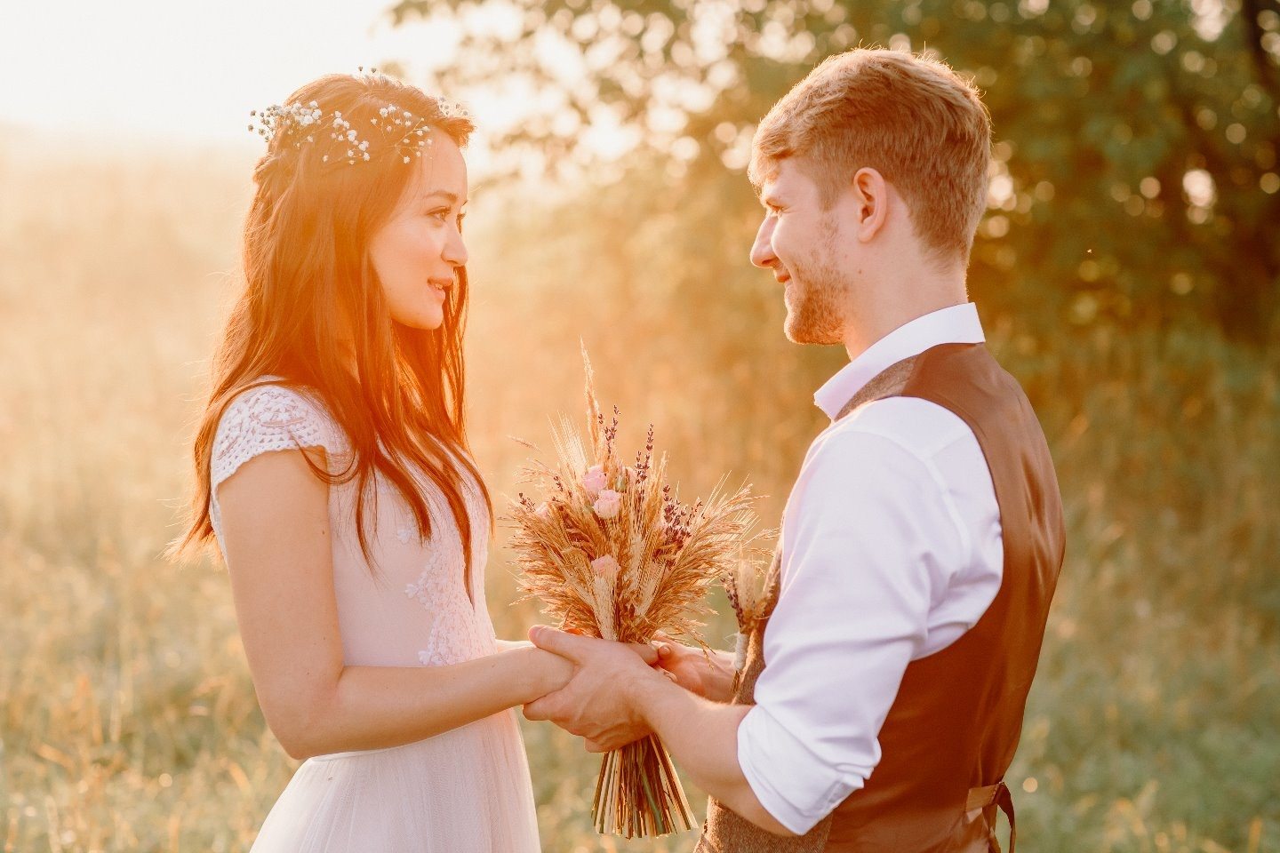 В лучах солнца: свадьба Георгия и Ольги