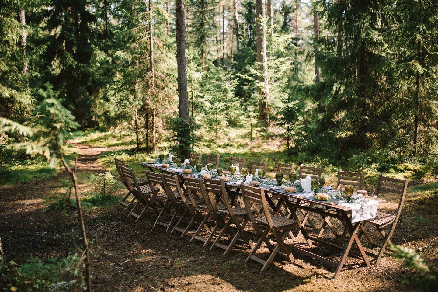 Как мы организовали свадьбу в лесу: история Максима и Даши