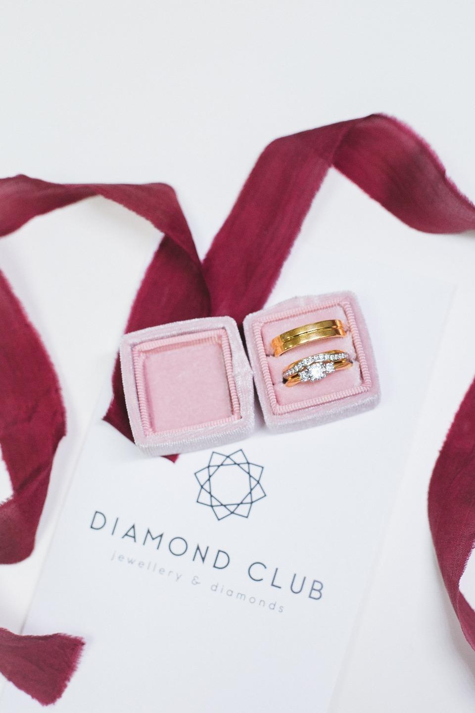 Идеальные кольца с бриллиантами от студии Diamond Club