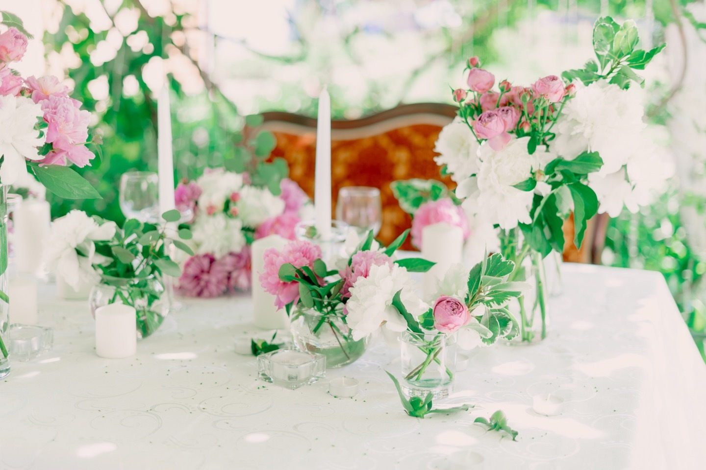 В облаке розовых пионов: свадьба своими руками