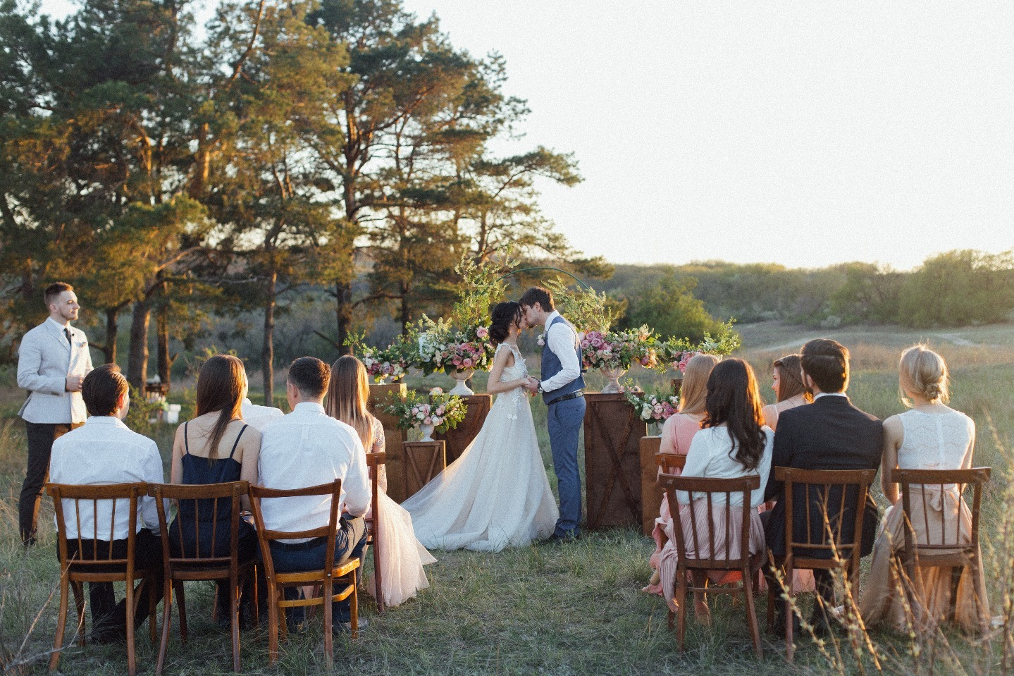 Нежность нашей любви: камерная свадьба на природе