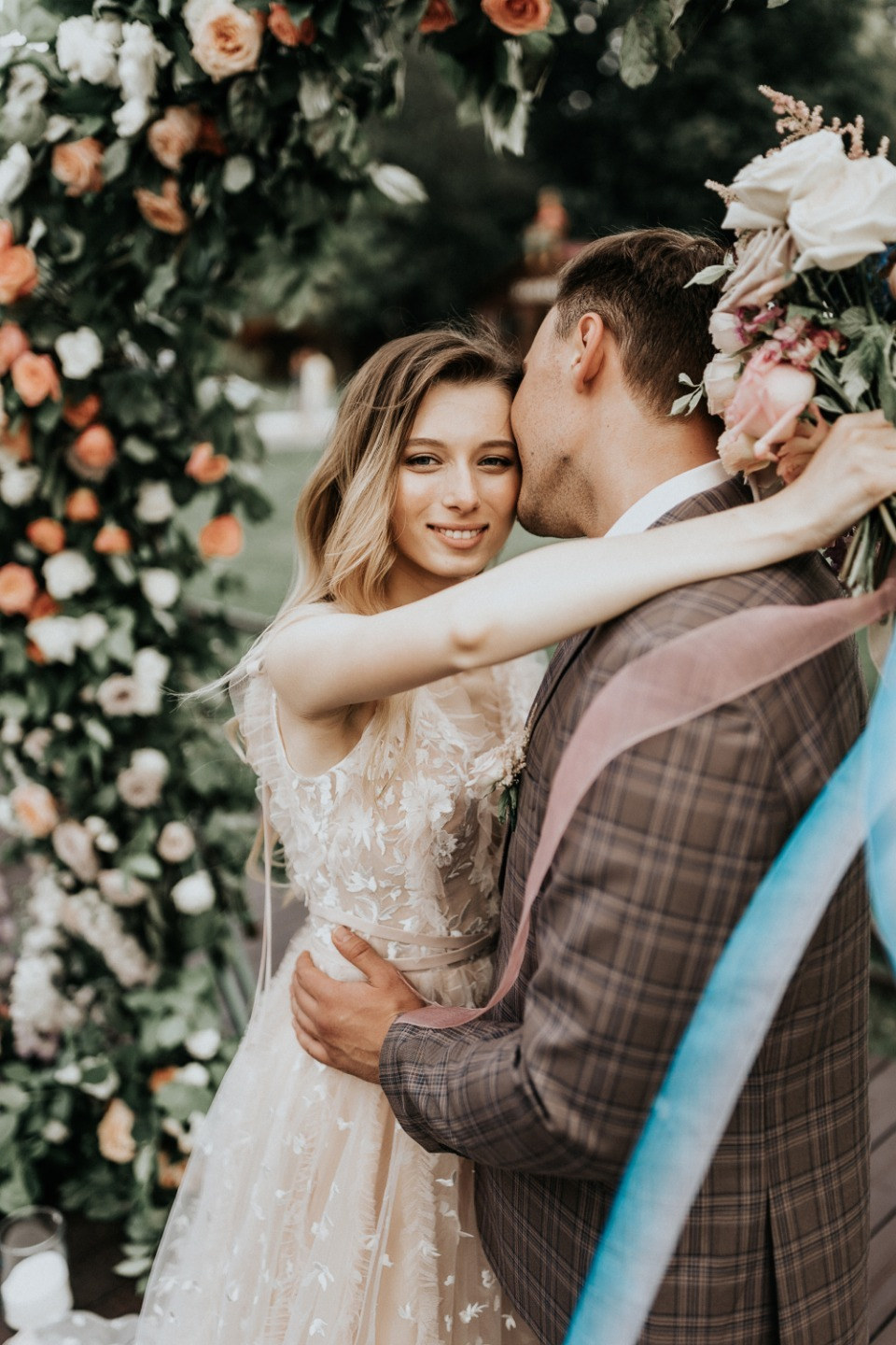 Цветочная нежность: свадьба настоящих романтиков