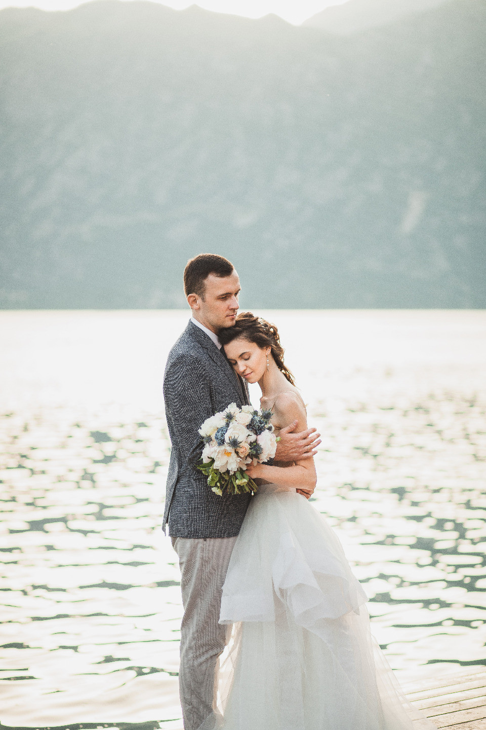 Свадьба для двоих среди уютных улочек Черногории