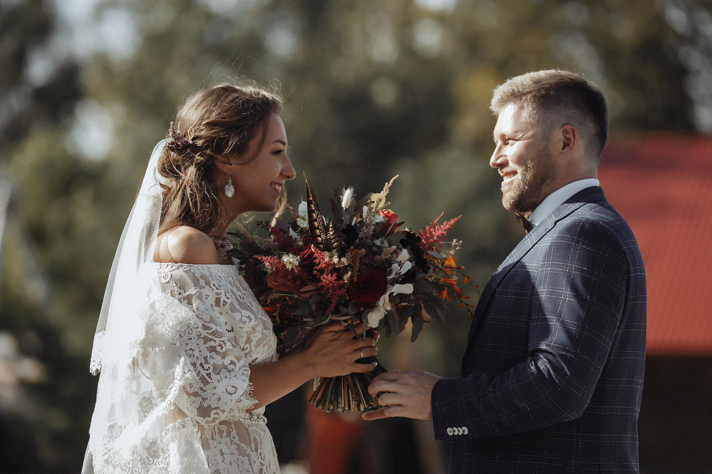 Кружево и макраме: свадьба в стиле бохо - Weddywood