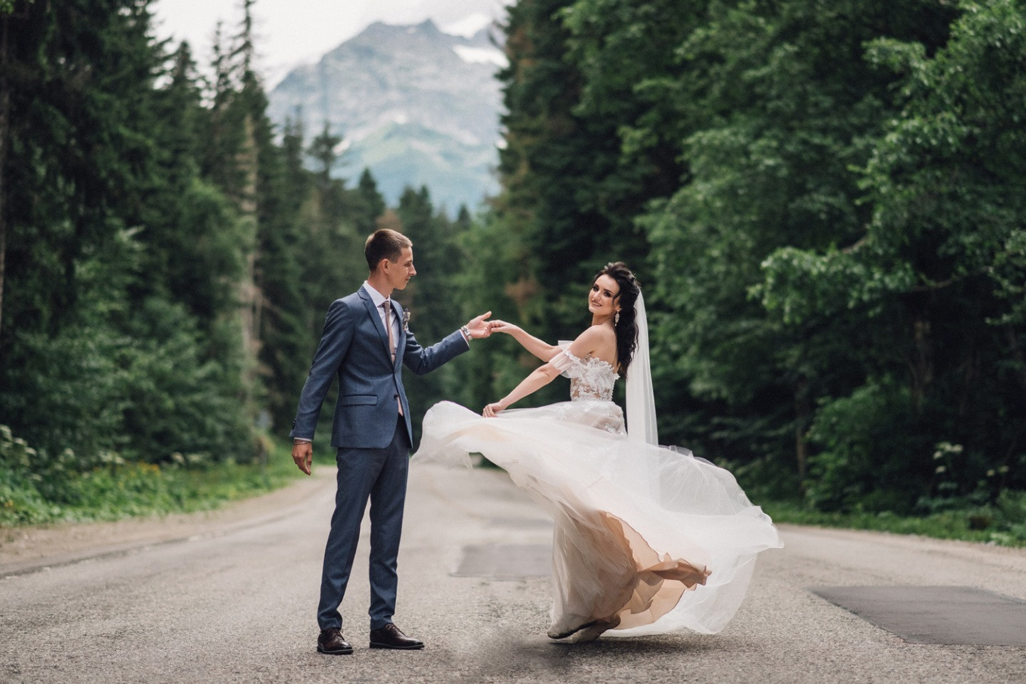 Про любовь в горах: свадьба в Домбае