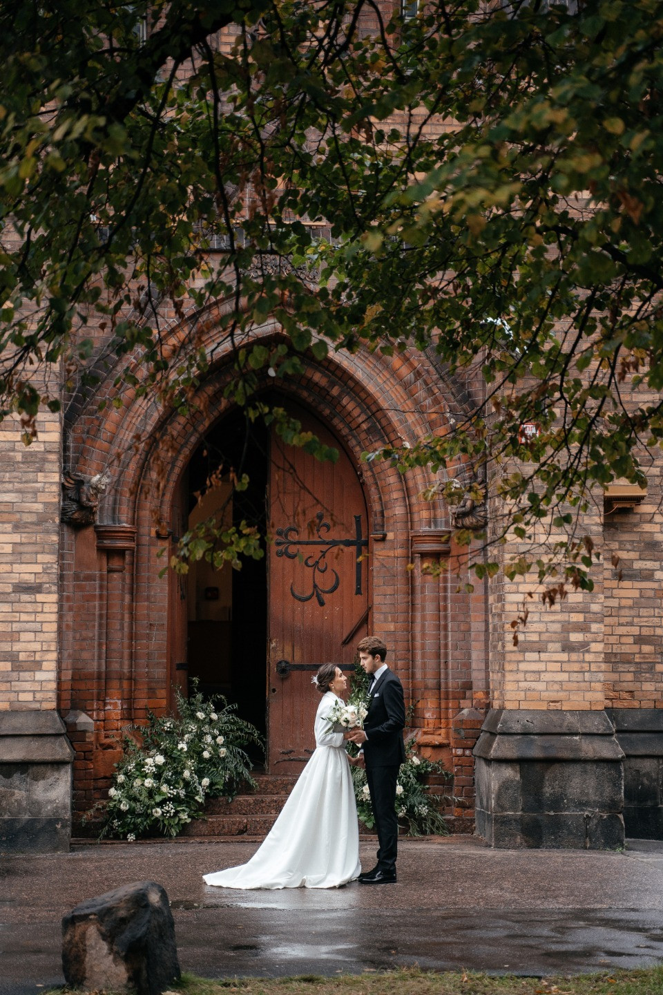 Church wedding: стилизованная фотосессия в Англиканской церкви