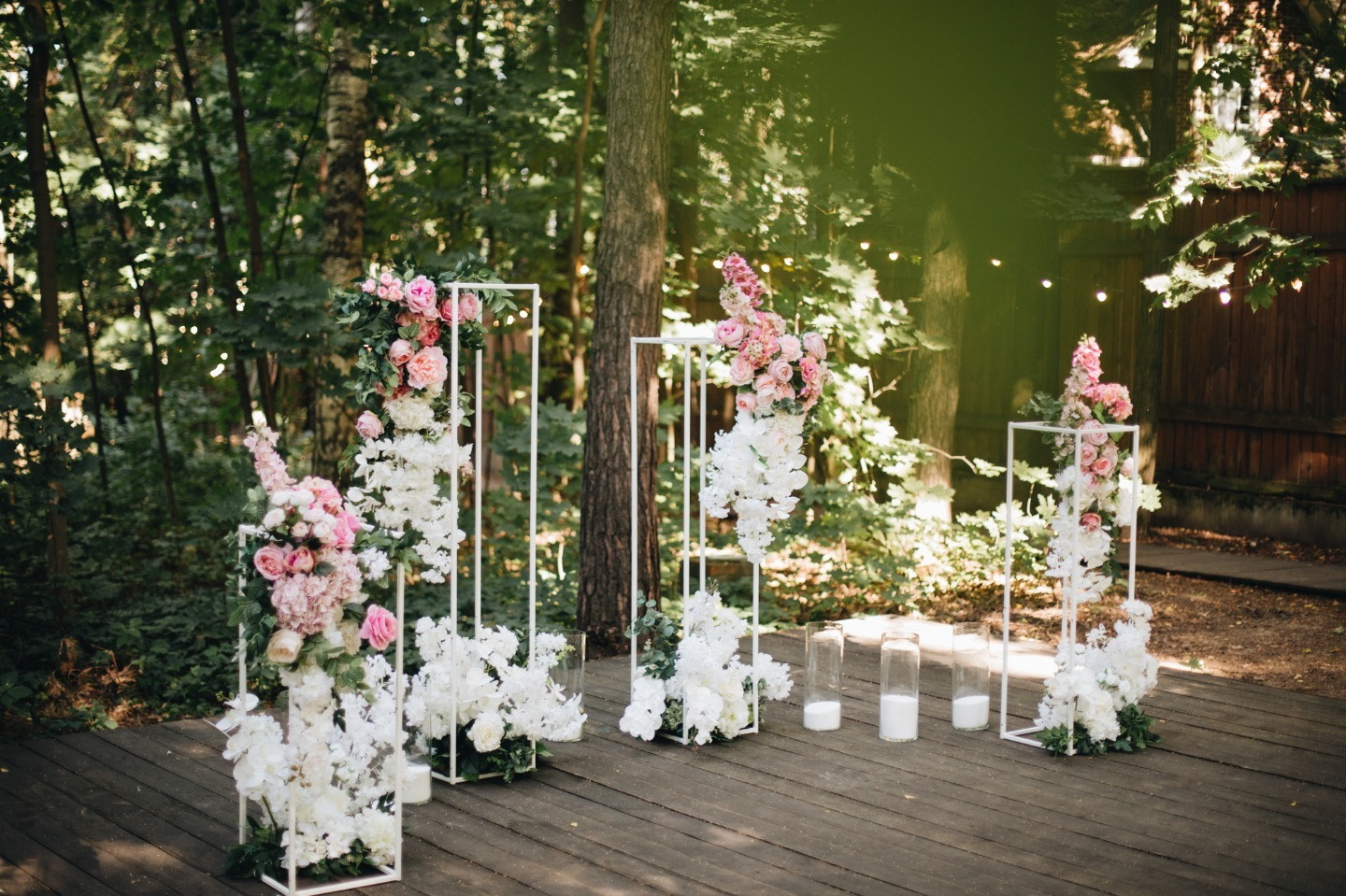Лесной берег: эко-свадьба с розовым акцентом