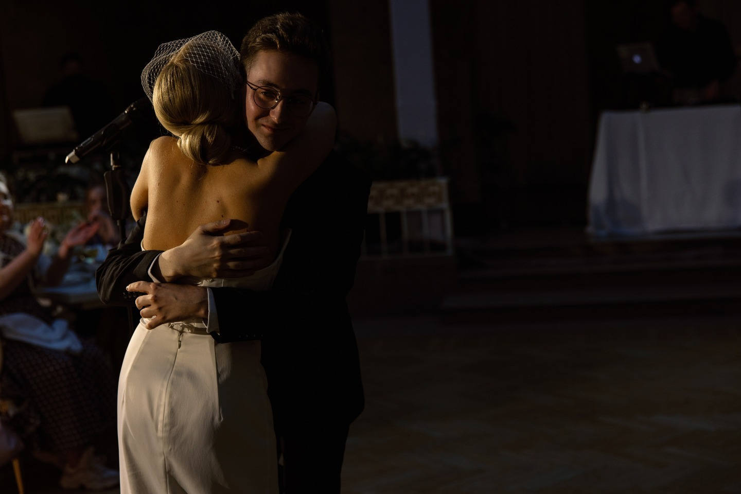 Woody Allen movies: современная элегантная свадьба с ретро-нотками