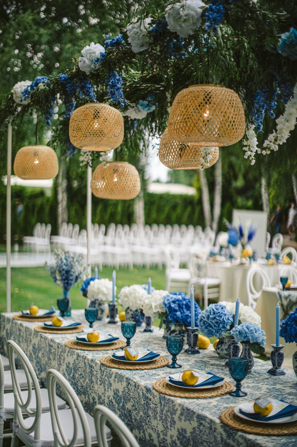 «Ti Amo»: свадьба в загородном клубе с синим акцентом