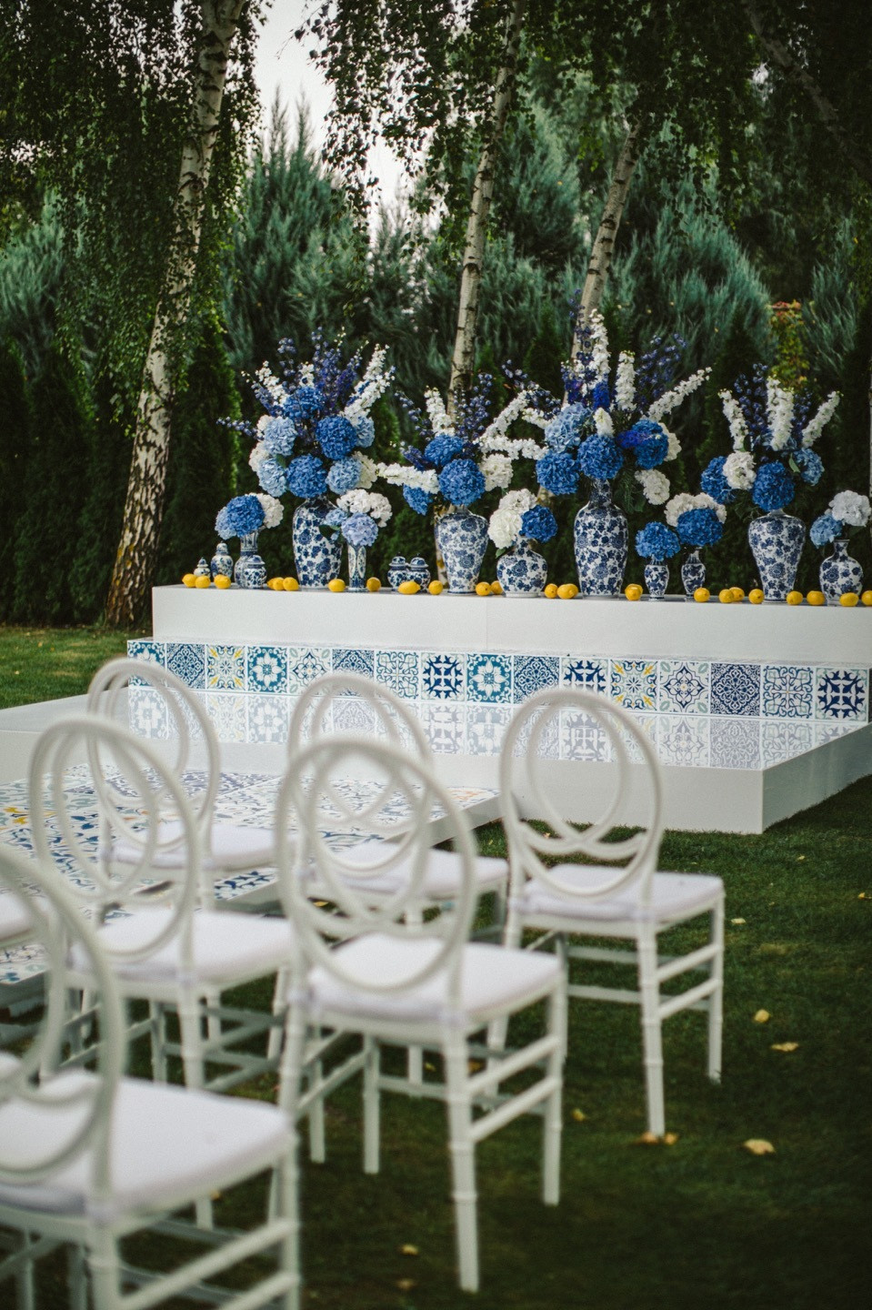 «Ti Amo»: свадьба в загородном клубе с синим акцентом