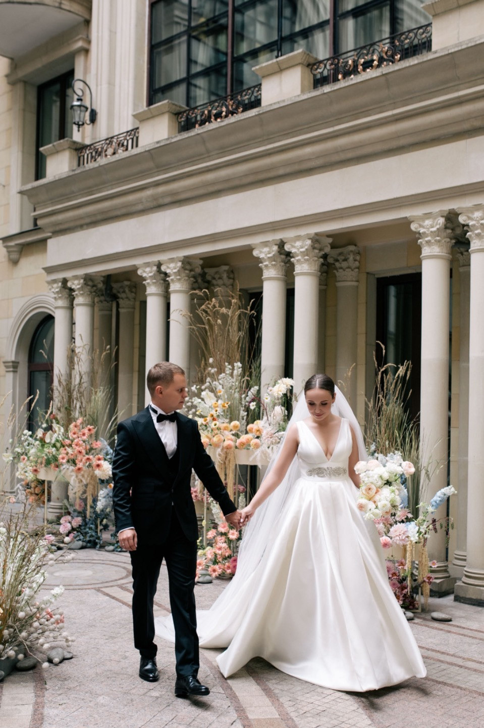 Secret garden in patio: элегантная свадьба в Москве