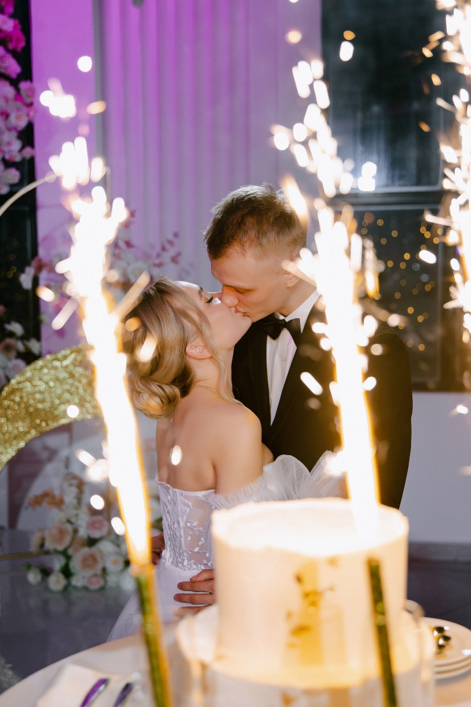 Свет любви: элегантная свадьба в светлой гамме