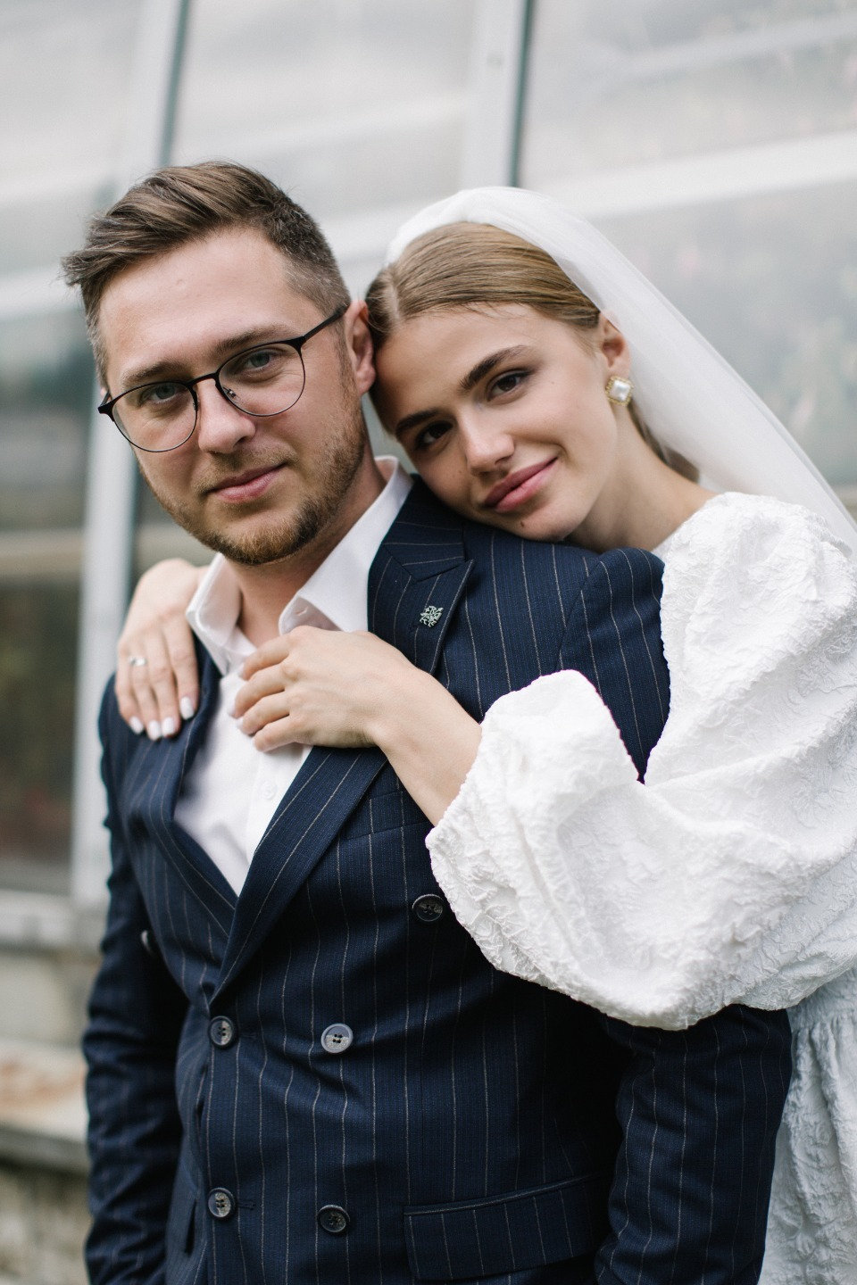 Светит наше солнце: свадьба для двоих в Петербурге