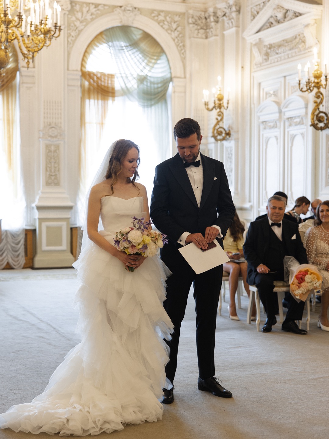 Стань моим будущим: эстетичная свадьба в Петербурге